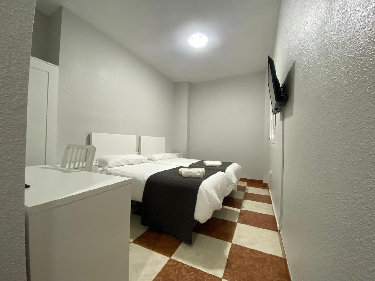 Fonda Chiquito Hotel Alhama de Almeria Bagian luar foto