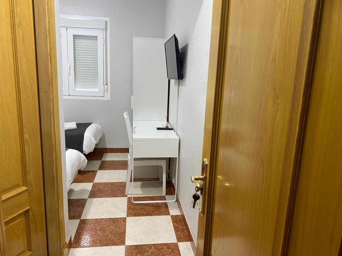 Fonda Chiquito Hotel Alhama de Almeria Bagian luar foto