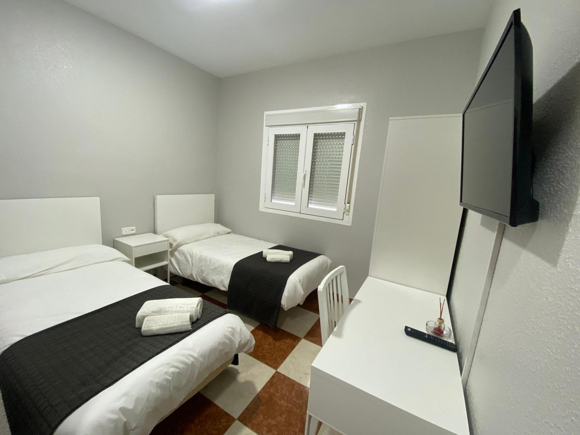 Fonda Chiquito Hotel Alhama de Almeria Bagian luar foto